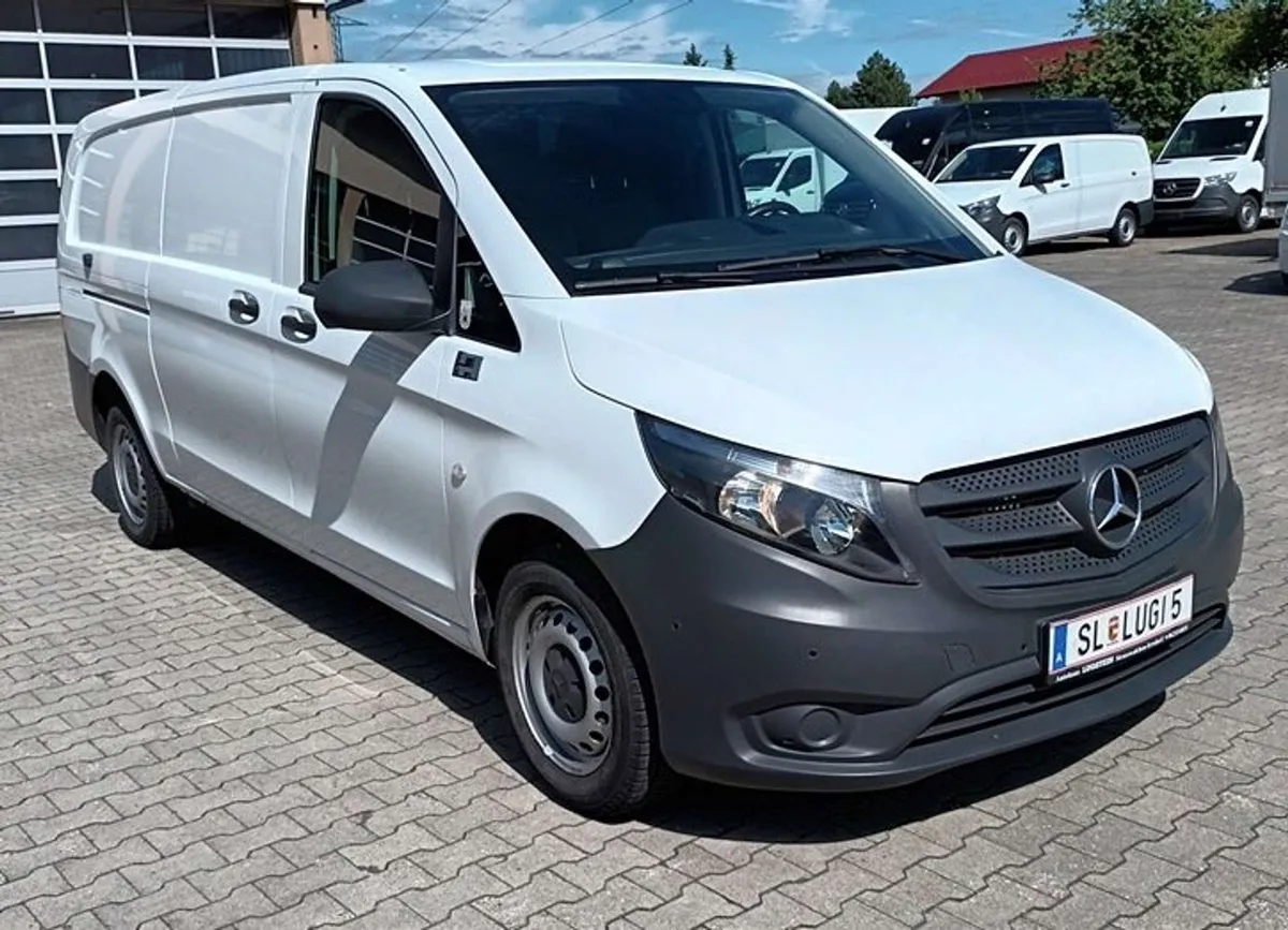 Mercedes-Benz Vito 110/114/116/119 CDI RWD extralang – Foto 3 von 8